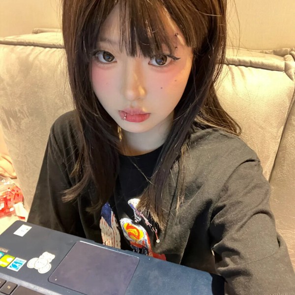 真人露脸女生图片头像