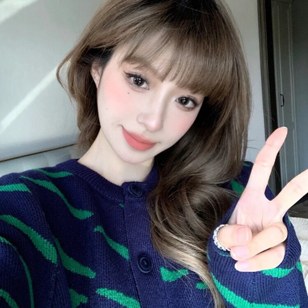 女生精致图片头像真人