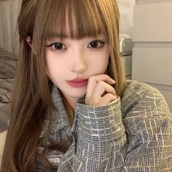 女生精致图片头像真人