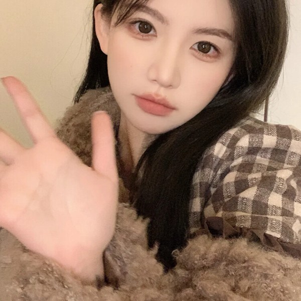女生精致图片头像真人