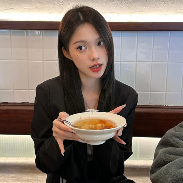 女生精致图片头像真人