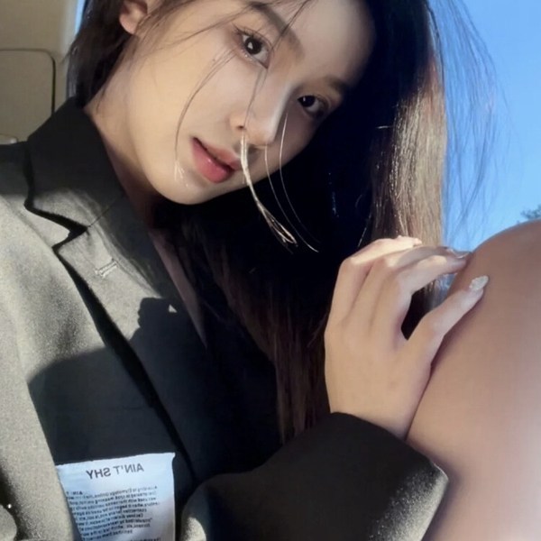 女生精致图片头像真人