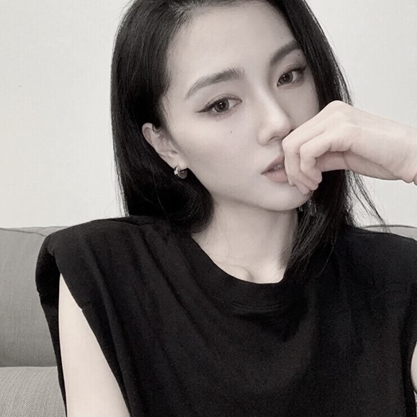 女生图片头像贴图真人