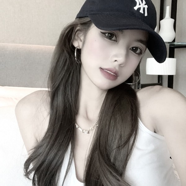 有钱图片头像女生真人