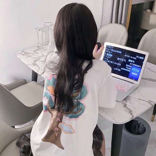 小众图片头像女生真人