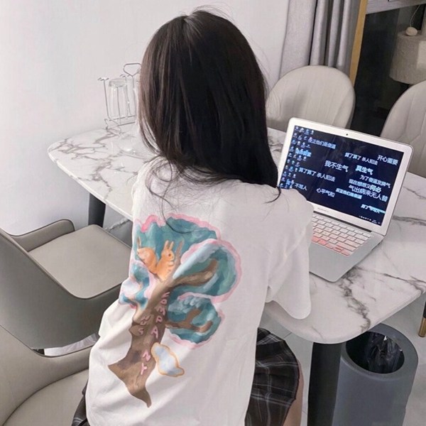 小众图片头像女生真人