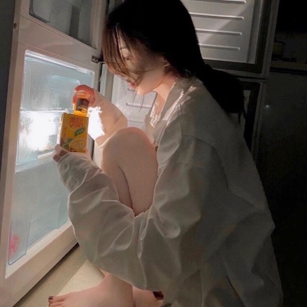 小众图片头像女生真人