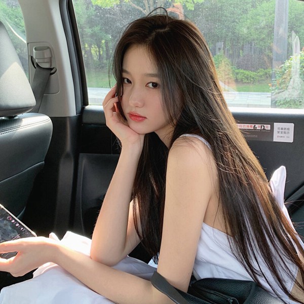 女生图片头像露脸真人