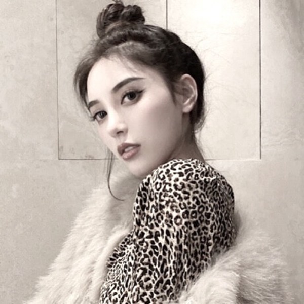 女生图片头像露脸真人