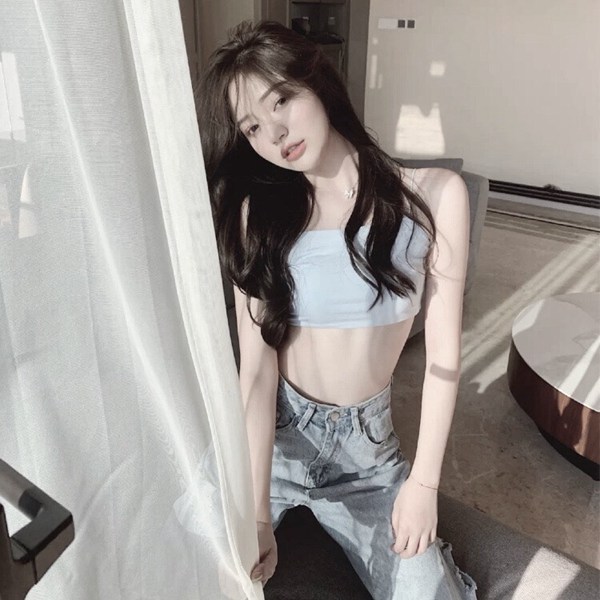 真人酷酷女生图片头像
