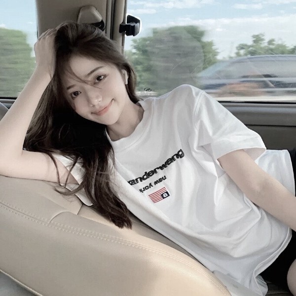 真人酷酷女生图片头像