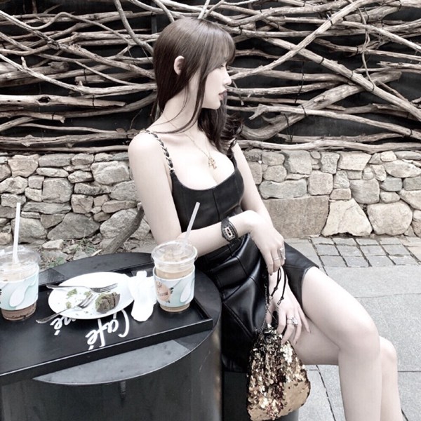 女生质感图片头像真人