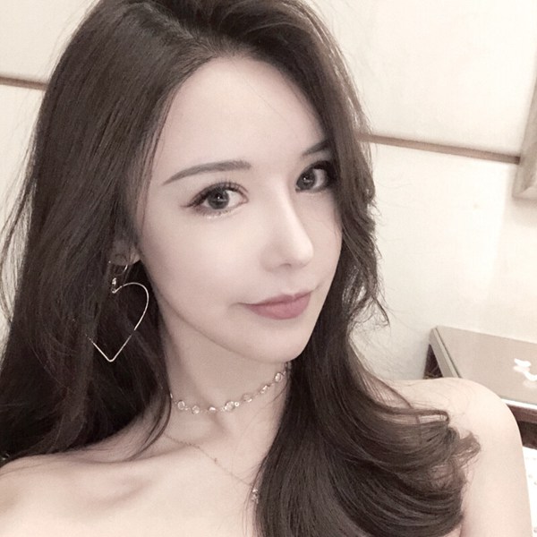 真人靓丽图片头像女生