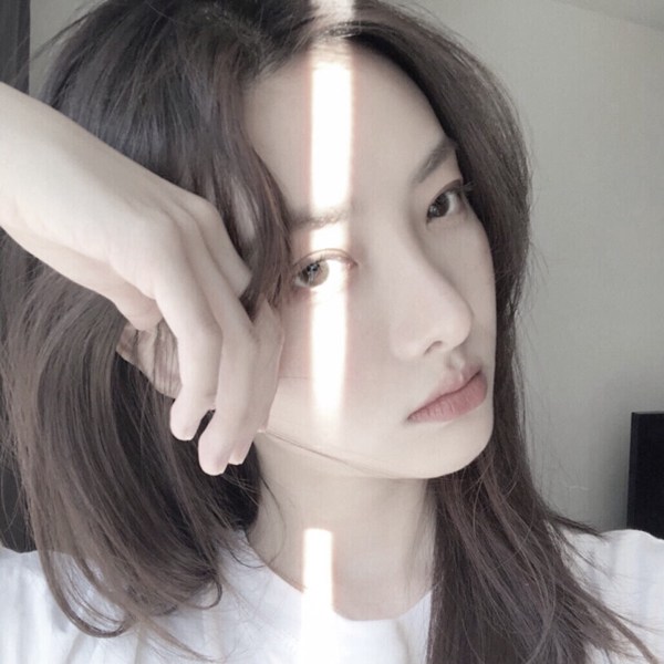 真人靓丽图片头像女生