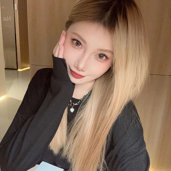 真人女生叛逆图片头像