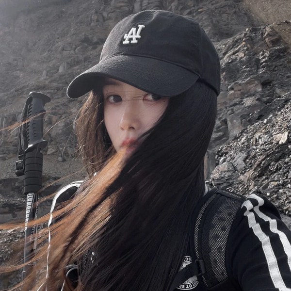 图片头像女生真人ins