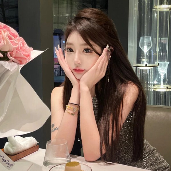 感觉图片头像女生真人