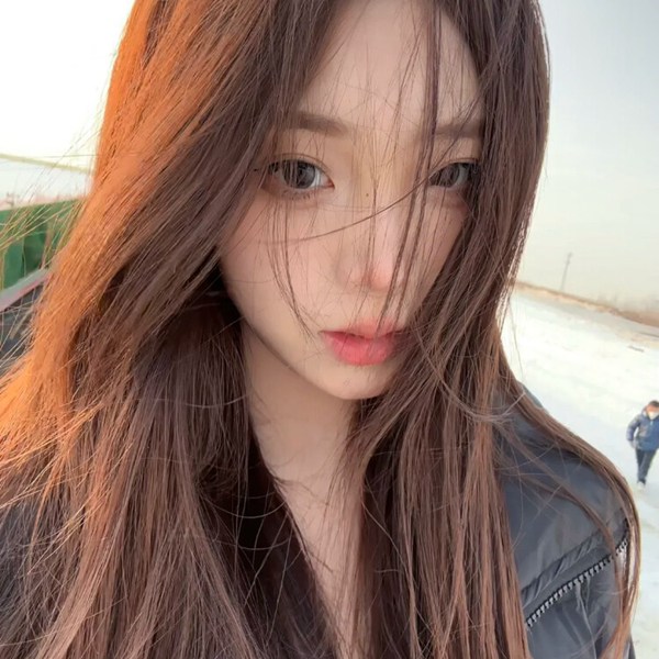 优质女生图片头像真人