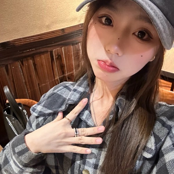 女生最酷图片头像真人