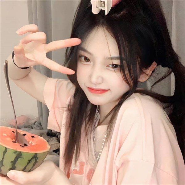 2025个性十足的女生头像真人高清