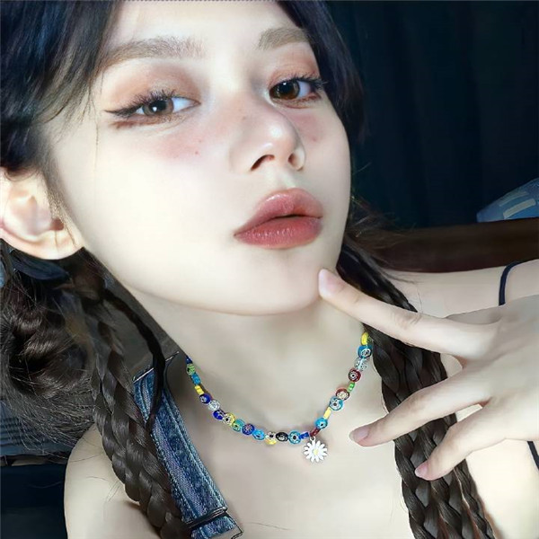 2025个性十足的女生头像真人高清