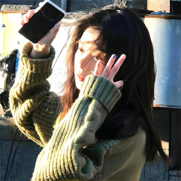 2025个性十足的女生头像真人高清
