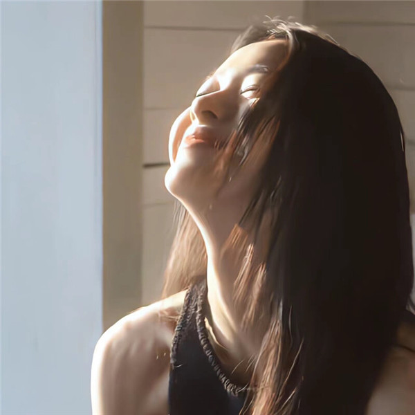 头像2025最火爆最好看女