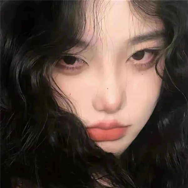 头像2025最火爆最好看女