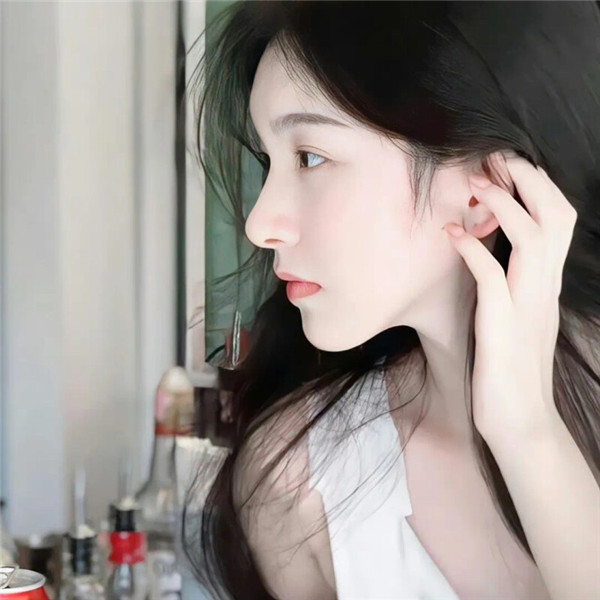 2025年最火女头像图片