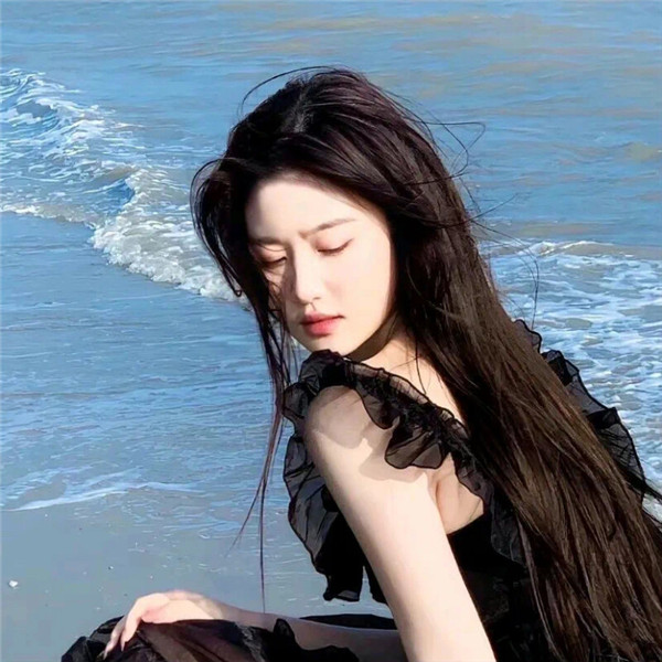 2025年最火女头像图片