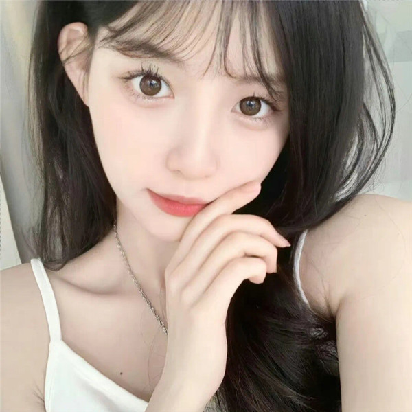 2025最火网红头像图片女