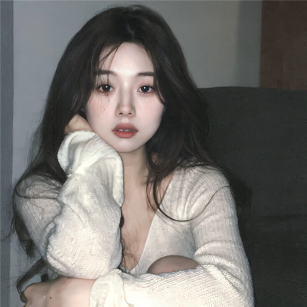 2025最火网红头像图片女