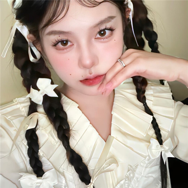 2025最火网红头像图片女