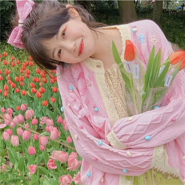 唯美氛围感鲜花美女头像图片