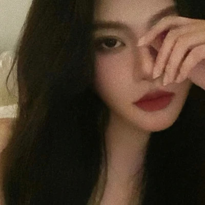 女生港风头像ins高级质感图片