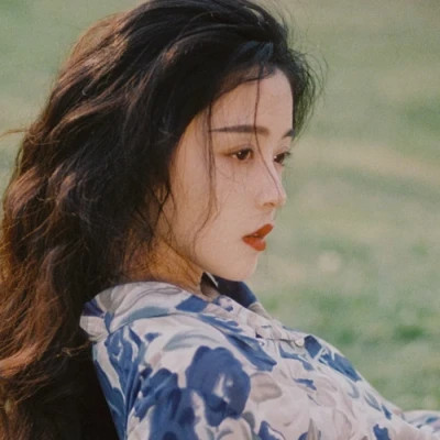 女生头像ins复古港风