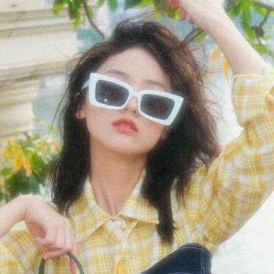 女生头像ins复古港风