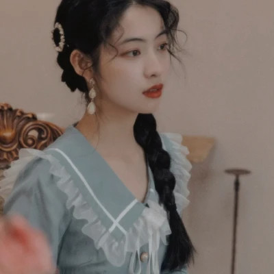 女生港系复古的头像图片