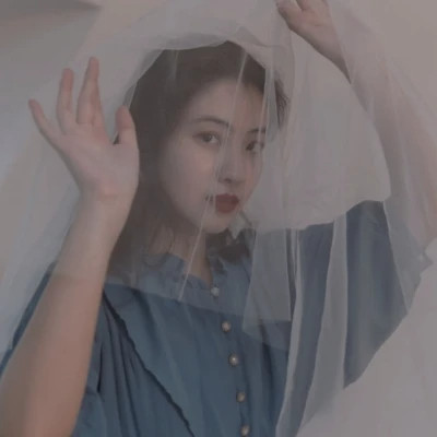 女生港系复古的头像图片