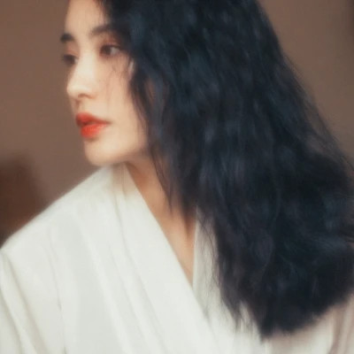 唯美女生头像港风ins复古图片