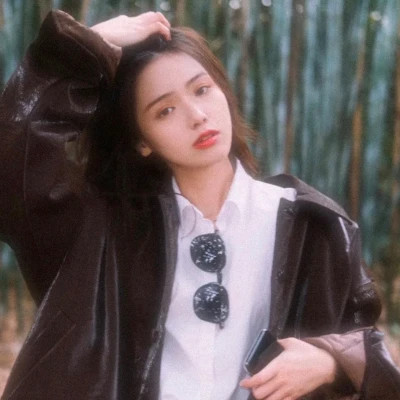 唯美女生头像港风ins复古图片