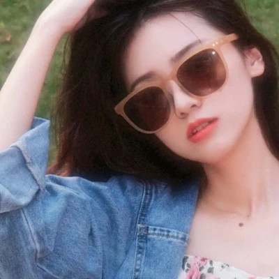 唯美女生头像港风ins复古图片