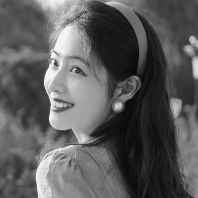 港风黑白女生高清头像图片