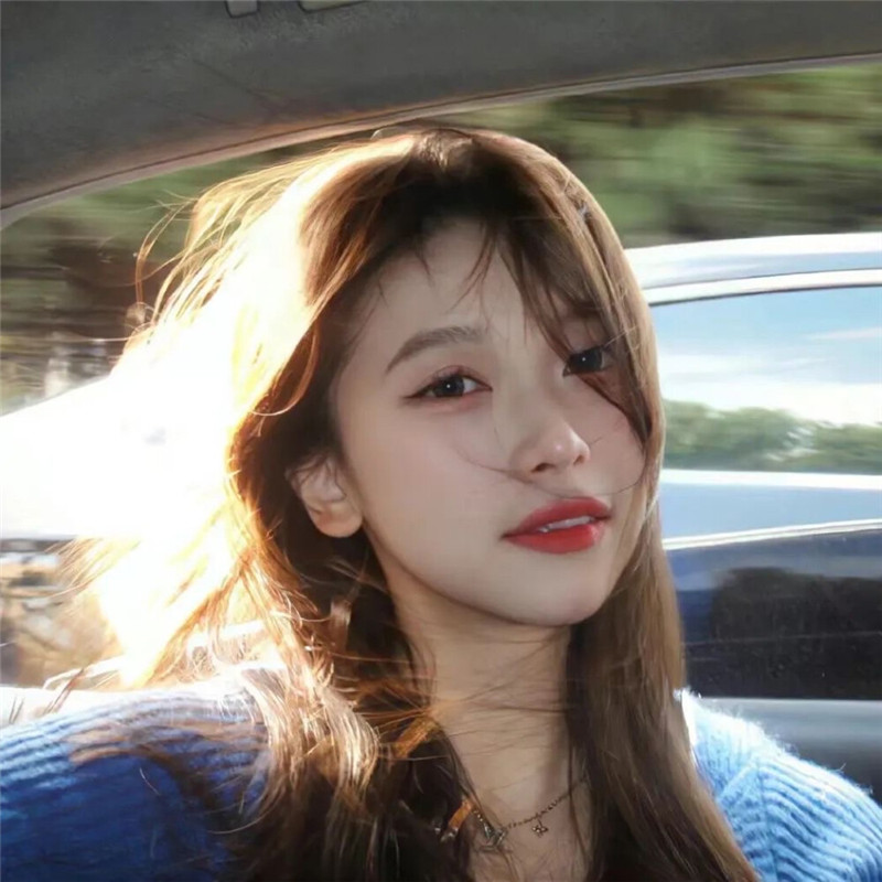 微信真人氛围感女头图片
