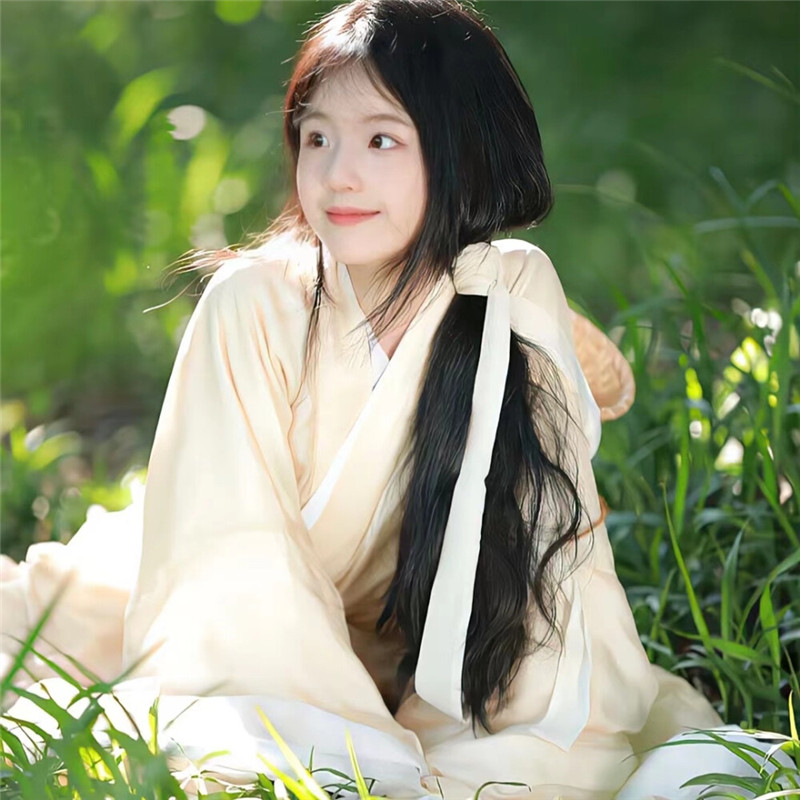 唯美清冷古风氛围感女头图片