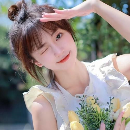 2025最新款女生头像图片