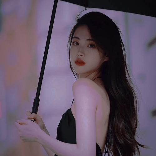 2025最新款女生头像图片