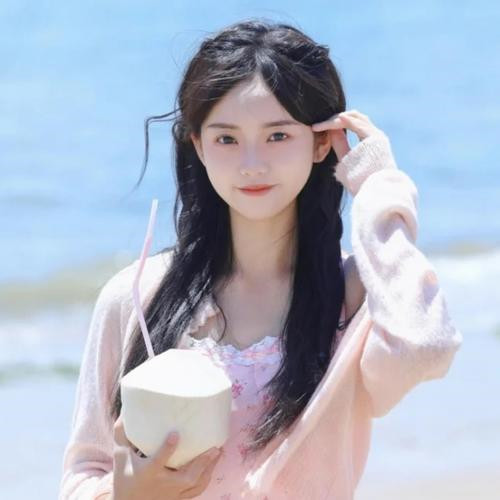 2025最新款女生头像图片