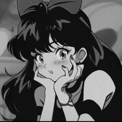 二次元黑白头像女