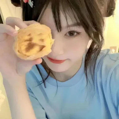 美女真实素颜微信头像